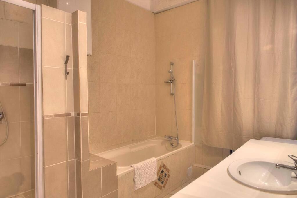 Tres Bel Appartement 6-8 Couchages Prado-Perier Marseille Extérieur photo